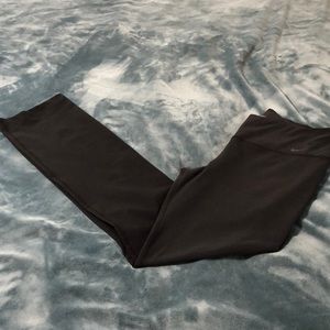 Nike dri-fit one legend pant